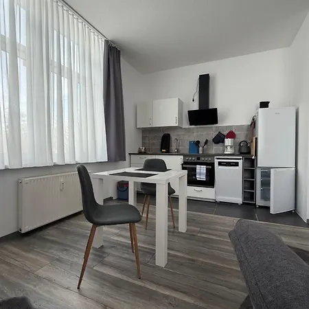 Schnuckeliges Single Fuer 2 Personen * Plauen